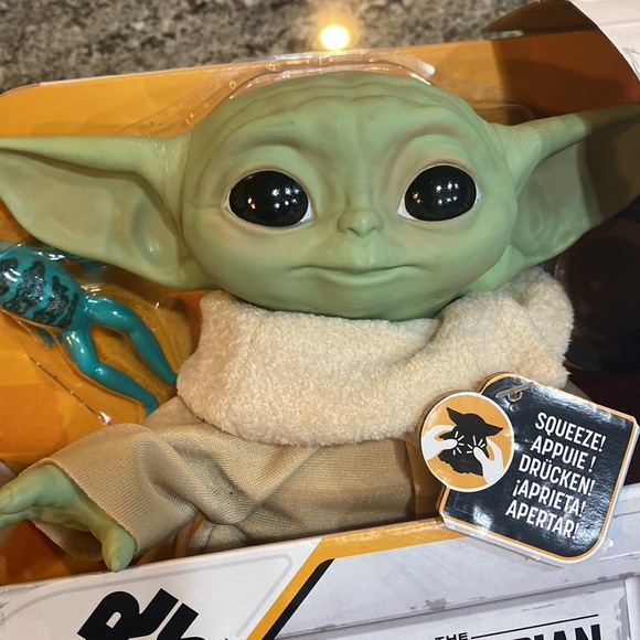 Star Wars The Mandalorian The Child by Hasbro Talking Plush​ - Picture 2 of 12